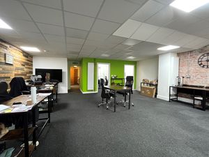 Photo 9- click for photo gallery